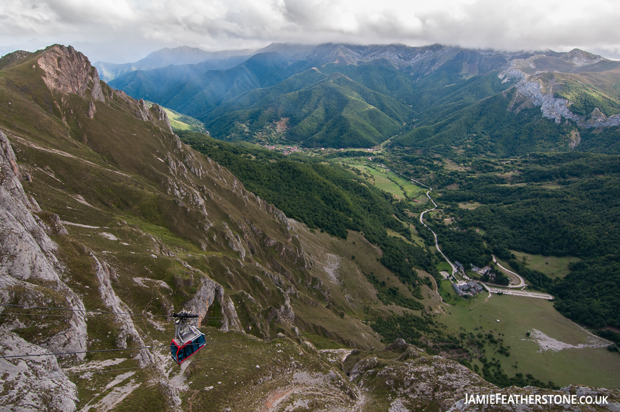 Summit views. Fuente Dé, Cantabria